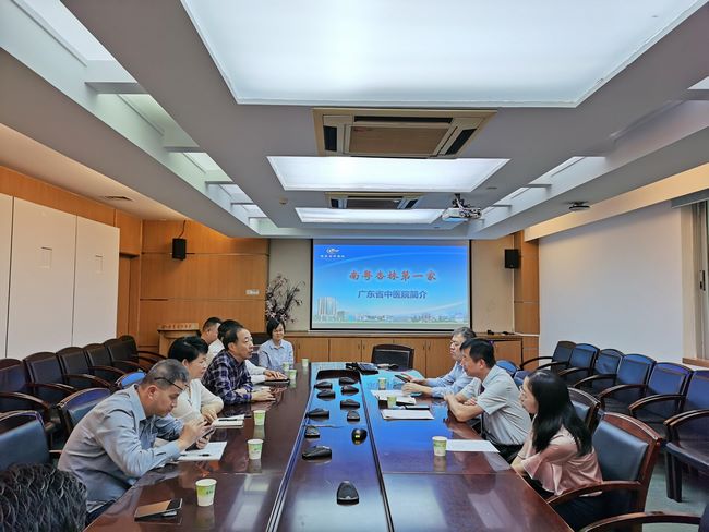 我院赴廣東省中醫(yī)院、佛山市中醫(yī)院參觀學(xué)習(xí)(圖1)
