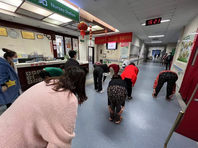 呵護(hù)女性健康  綻放美麗人生 ——我院15病區(qū)開展女性健康知識講座(圖6)