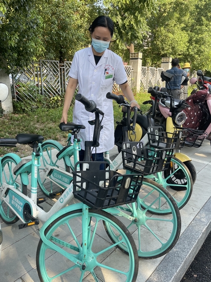 干凈清潔看我的 志愿服務(wù)在行動(dòng) ——我院團(tuán)委組織開展志愿者服務(wù)活動(dòng)(圖7)