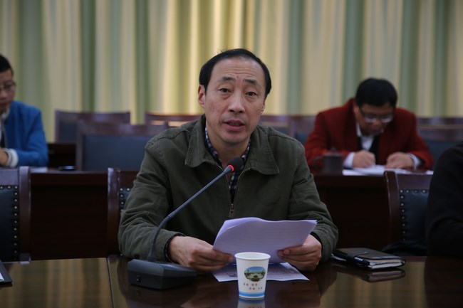 我院領(lǐng)導(dǎo)班子參加學(xué)校黨委“三嚴(yán)三實(shí)”專題學(xué)習(xí)研討會(圖2)