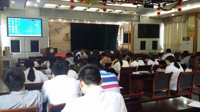 藥劑、制劑支部組織開(kāi)展了“堅(jiān)定思想信念 明確政治方向”專題討論活動(dòng)(圖4)