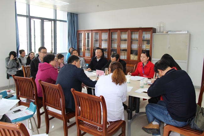 民主決策，科學(xué)管理——各代表團(tuán)分組討論(圖7)