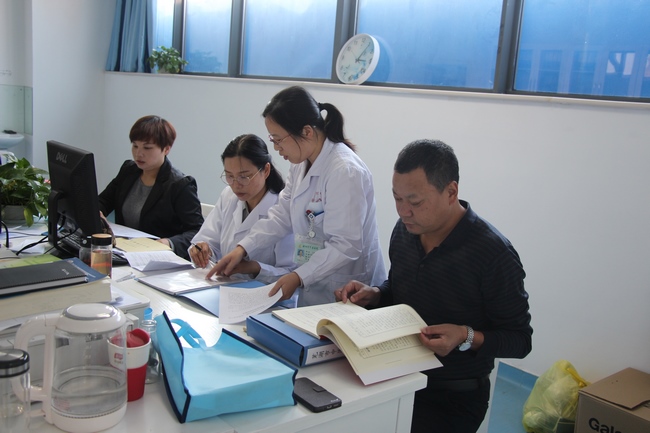 院黨委組織開展黨支部標(biāo)準(zhǔn)化建設(shè)督查(圖2)