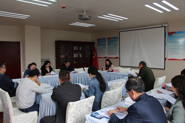 發(fā)揚民主，凝聚共識，科學決策——各代表團分組討論(圖7)